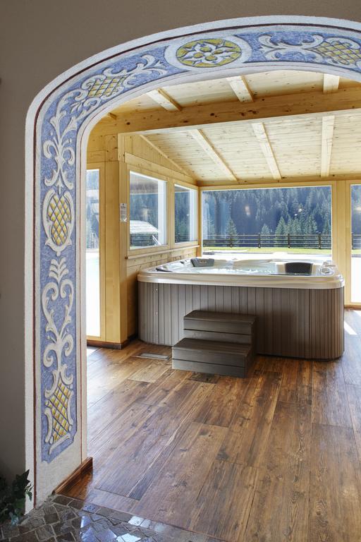 Hotel Haus Michaela سابادا المظهر الخارجي الصورة
